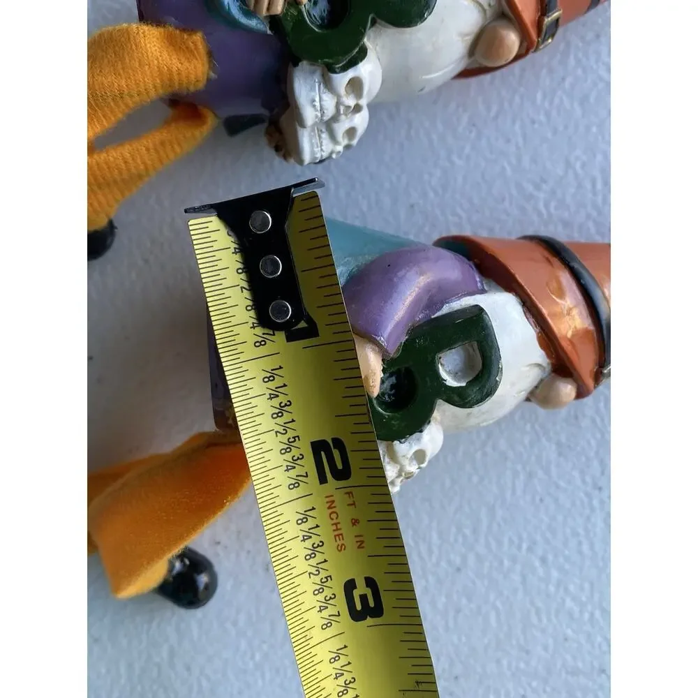 Halloween Decor - Resin Sitting Gnomes 2 Piece Set Orange Skull Spooky Decor‎ 5”